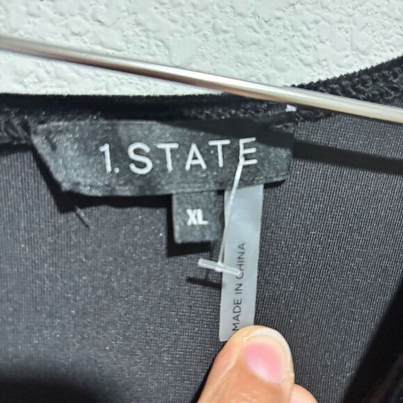 1.STATE Womens Velvet One Piece Jumpsuit Black XL V-Neck Stretch Puff 3/4 Sleeve - Picture 6 of 10